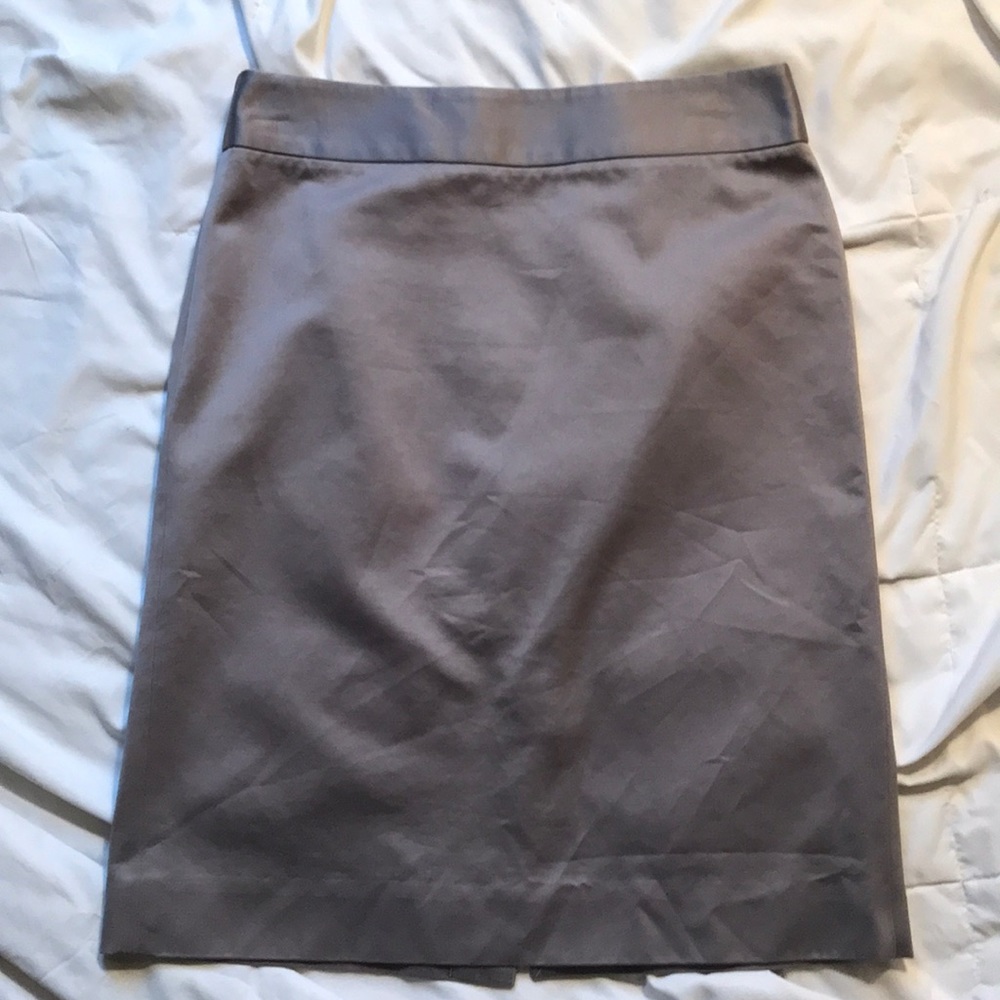 J. Crew pencil skirt. Gray. Size 2
